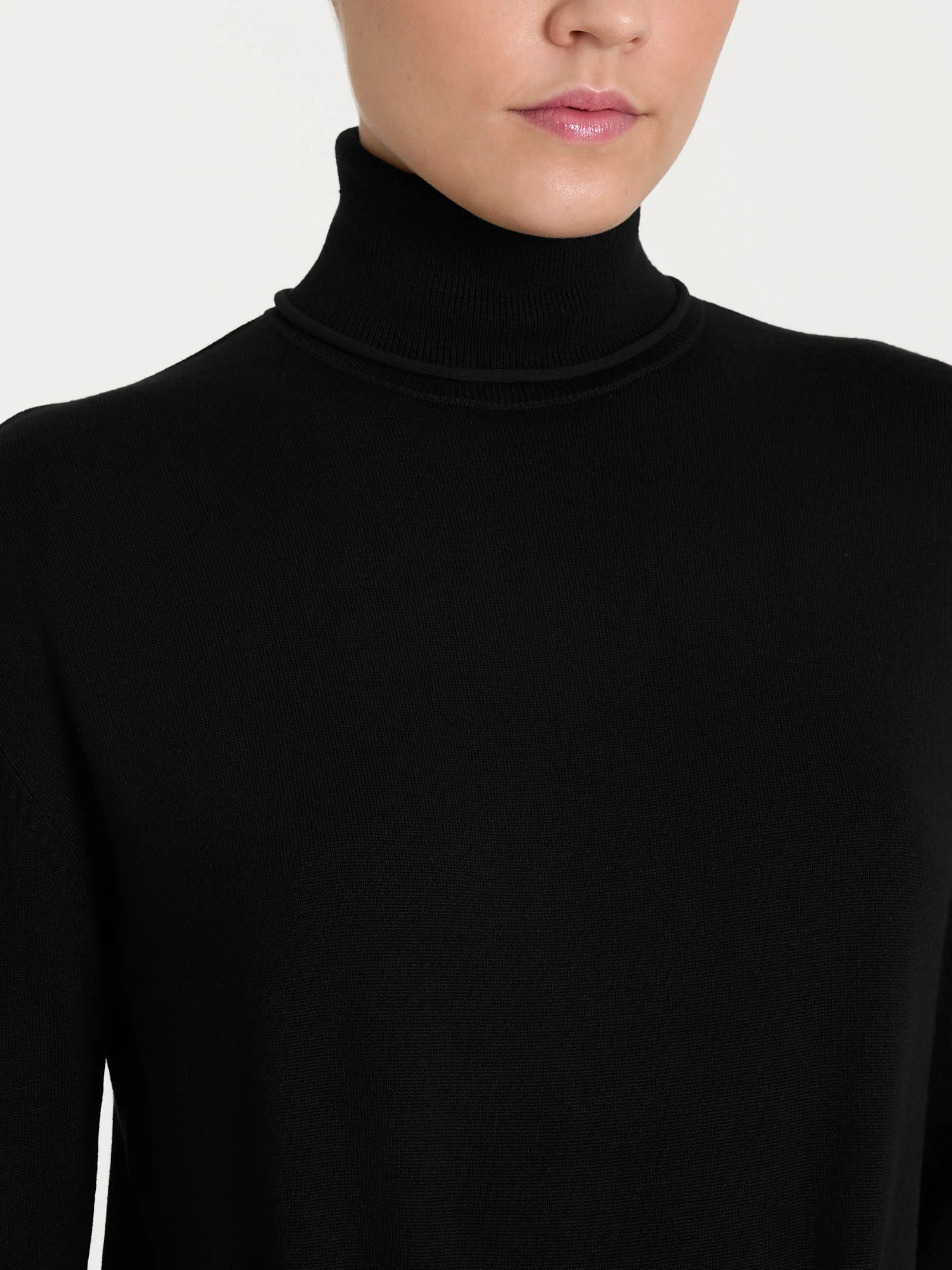 Dolcevita asimmetrico Four Seasons - Nero - Image 3