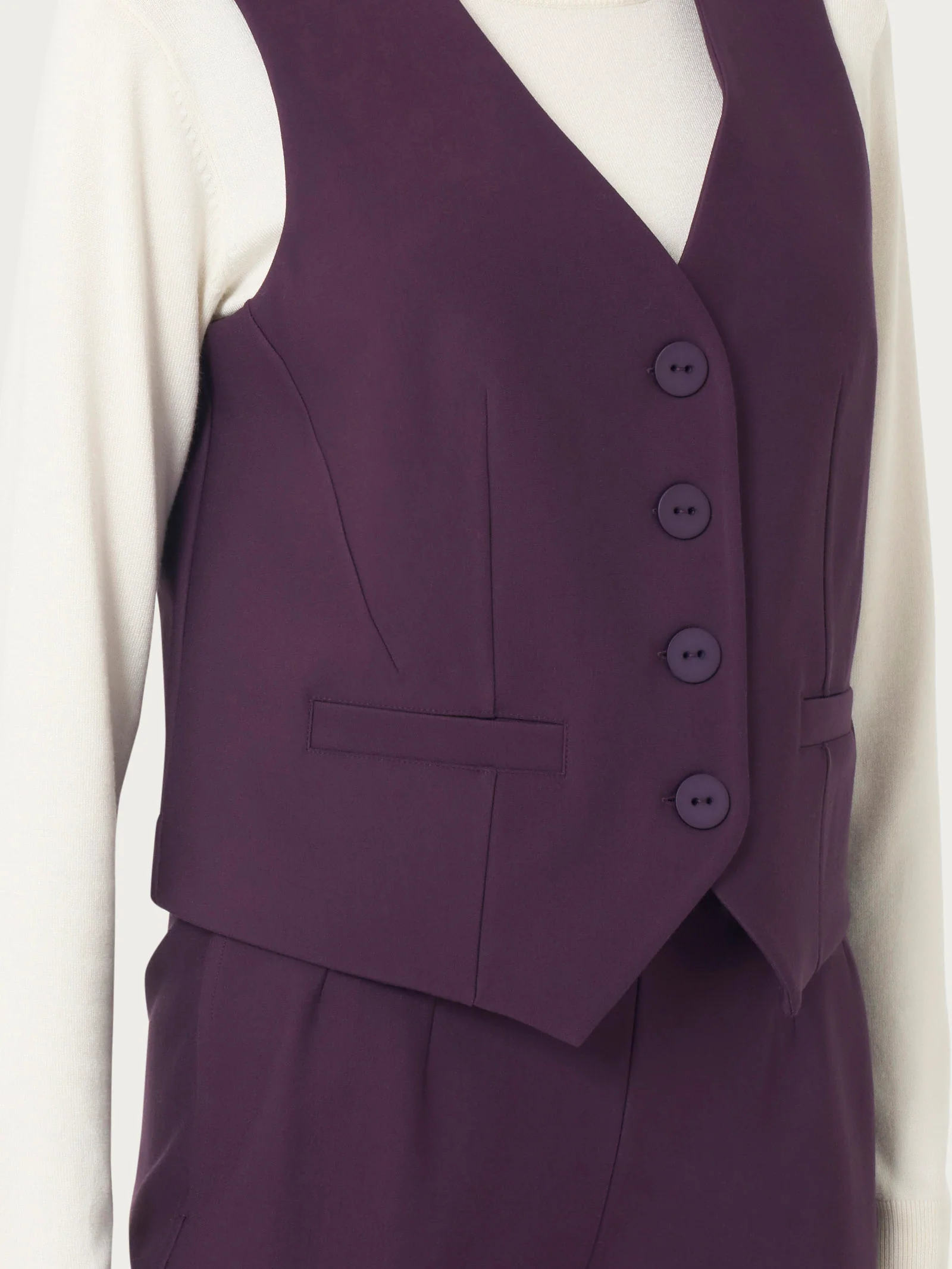 Gilet con quattro bottoni in Compact  - Plum Perfect - Image 3