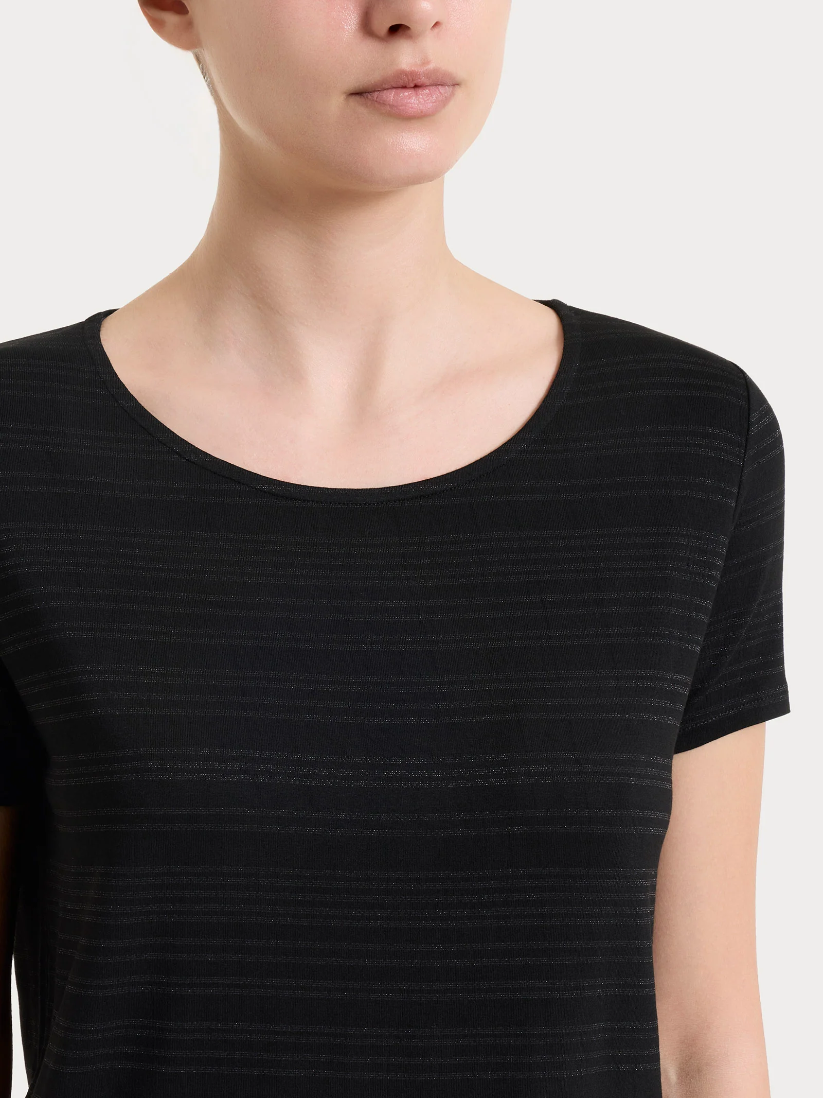 Maglietta con righe orizzontali alternate in Viscosa Summer e Lurex - Fant.Black - Image 4