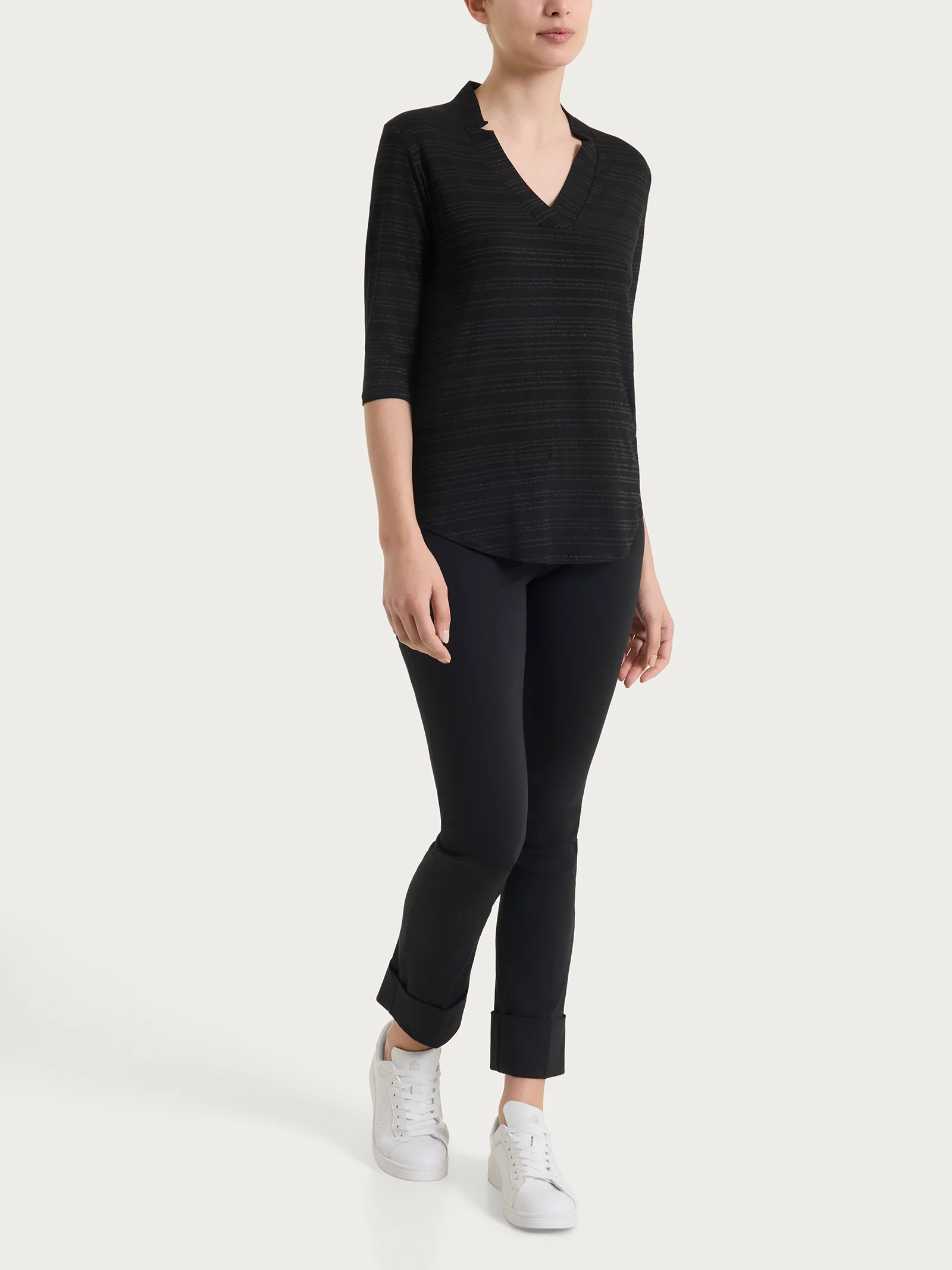 Maglietta con scollo a V e righe orizzontali alternate in Viscosa Summer - Fant.Black - Image 5